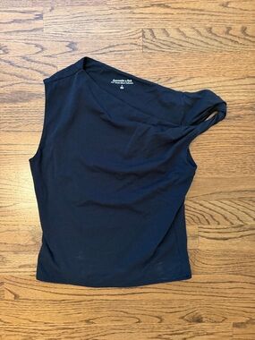 Abercrombie & Fitch Black One-Shoulder Tank